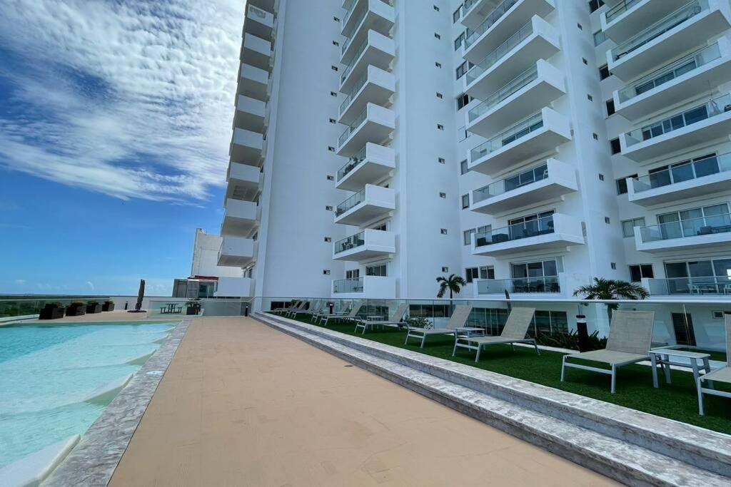 Malecon Américas by Andiani Travel Cancún Exterior foto